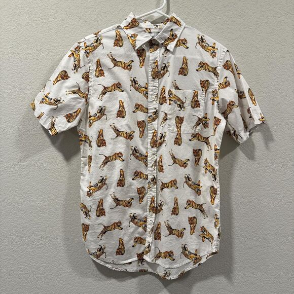 Tiger print men's button-up Size S - Picture 2 of 4